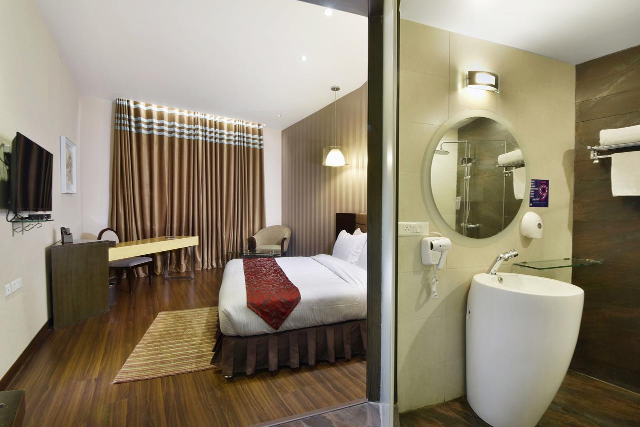 Five Elements Hotels Delhi- North Avenue Нью-Дели Экстерьер фото